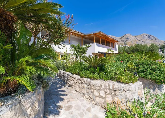 Djurkovic - Two-bedroom With Shared Terrace And Sea View *